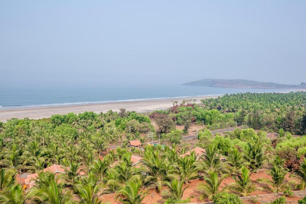 Ganpatipule Serene Beach